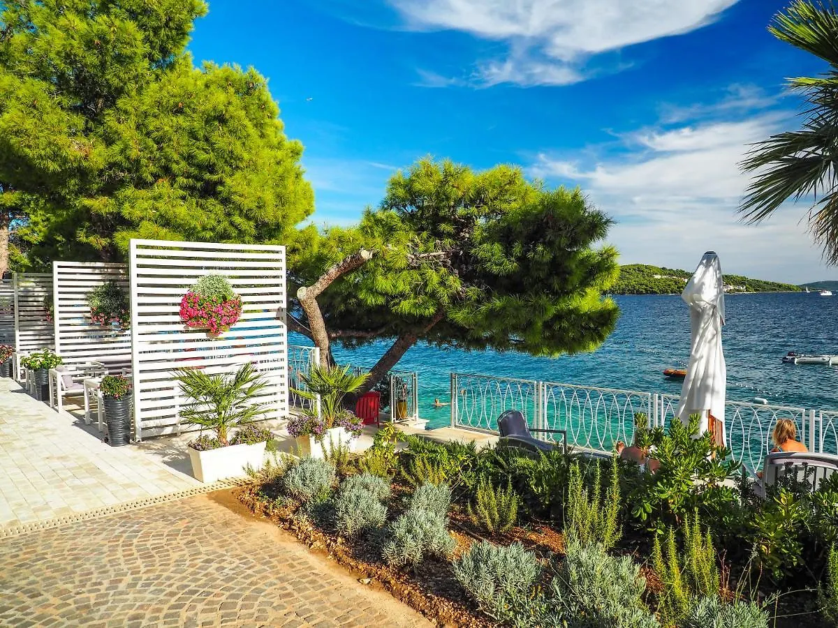 Salve Croatia Mobile Homes In Amadria Park Trogir Kamp Seget Vranjica